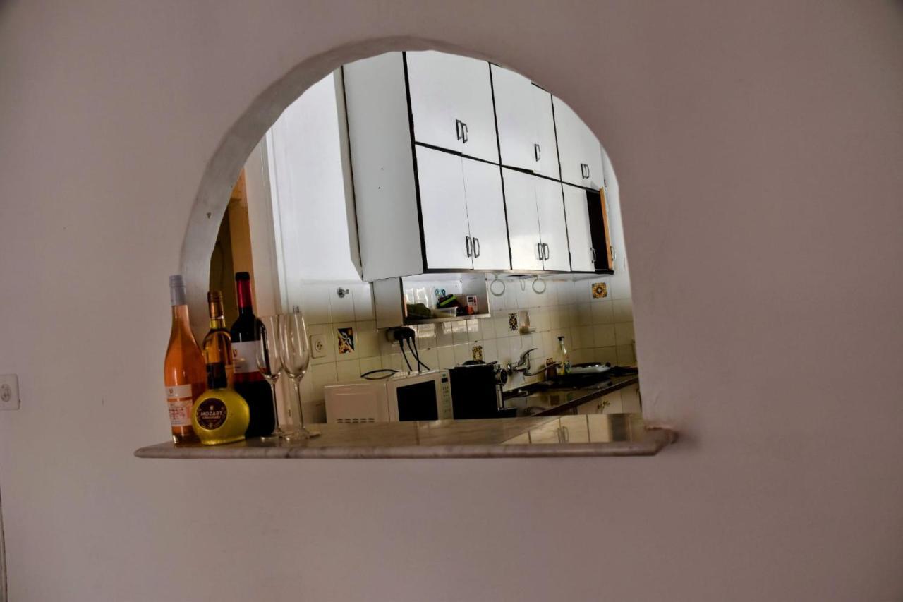 מקום מקסים באווירה ירושלמית ממש על שוק מחנה יהודה Lejlighed Jerusalem Eksteriør billede